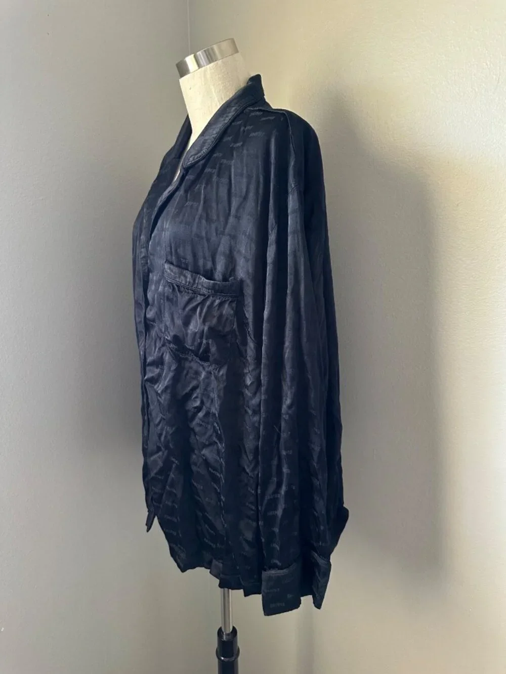 Skims Logo Button Down Sleepwear Long Sleeve Minimalist Black Cozy Relax 2X